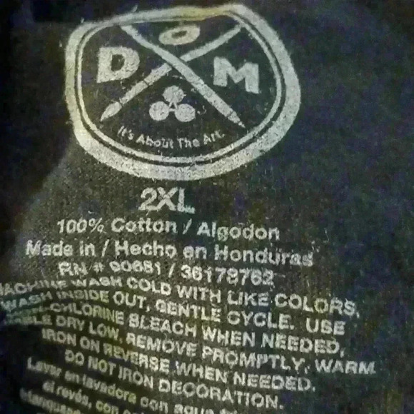 NWT Black Floral Skull Short Sleeve T-Shirt - Size 2XL - Picture 6 of 6